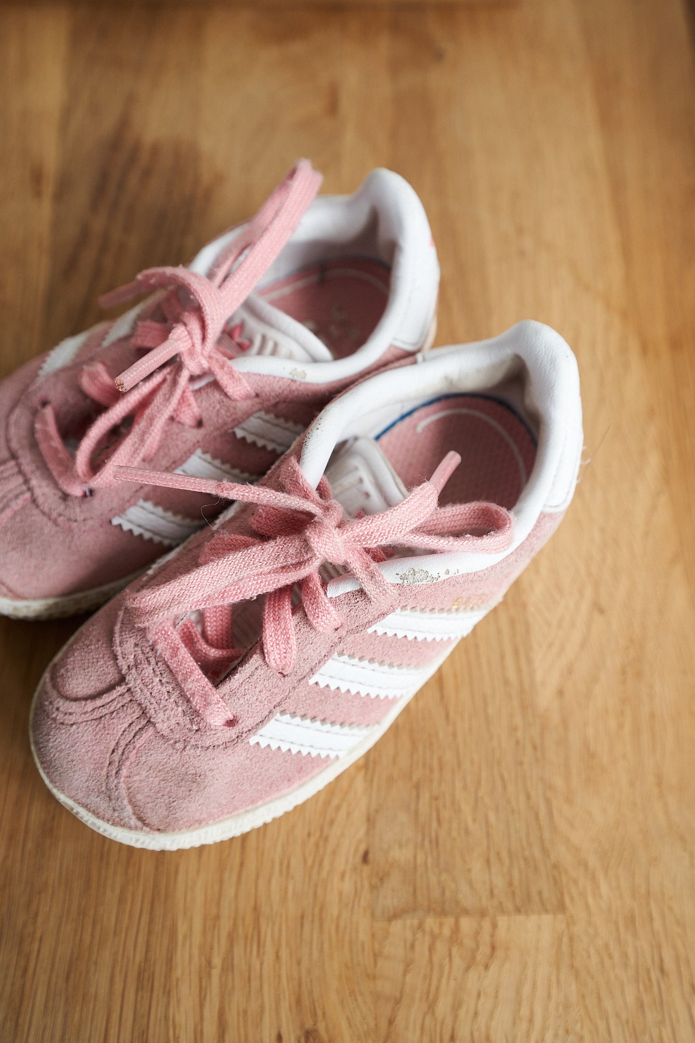 Kedai - ADIDAS
