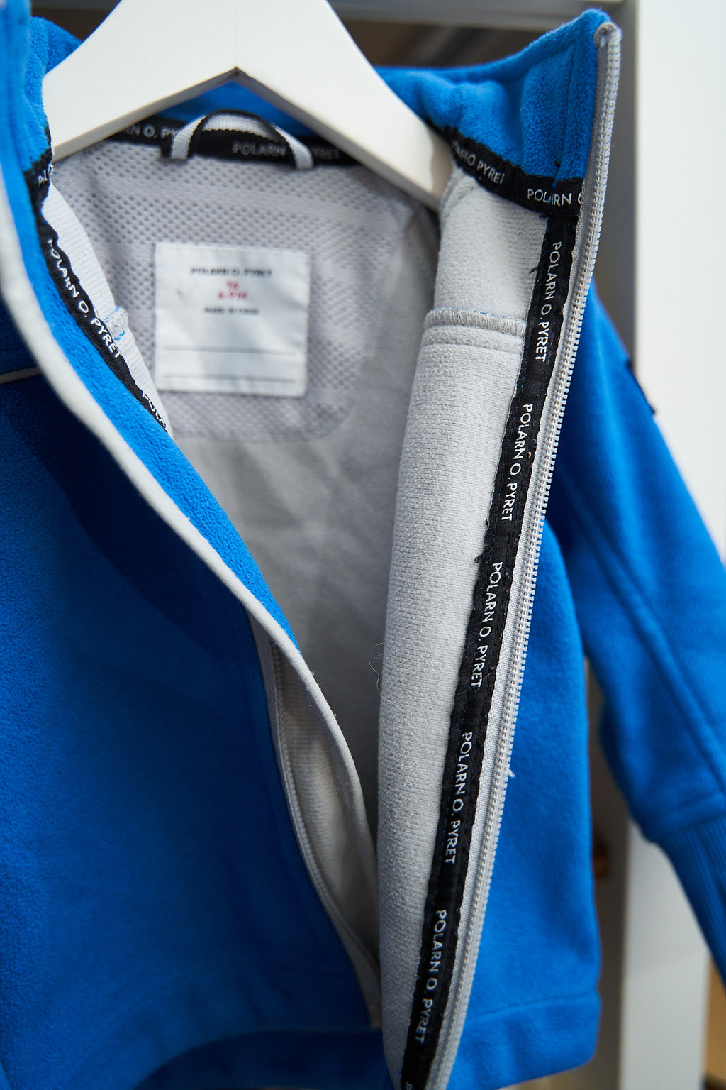 Džemperis - POLARN O. PYRET