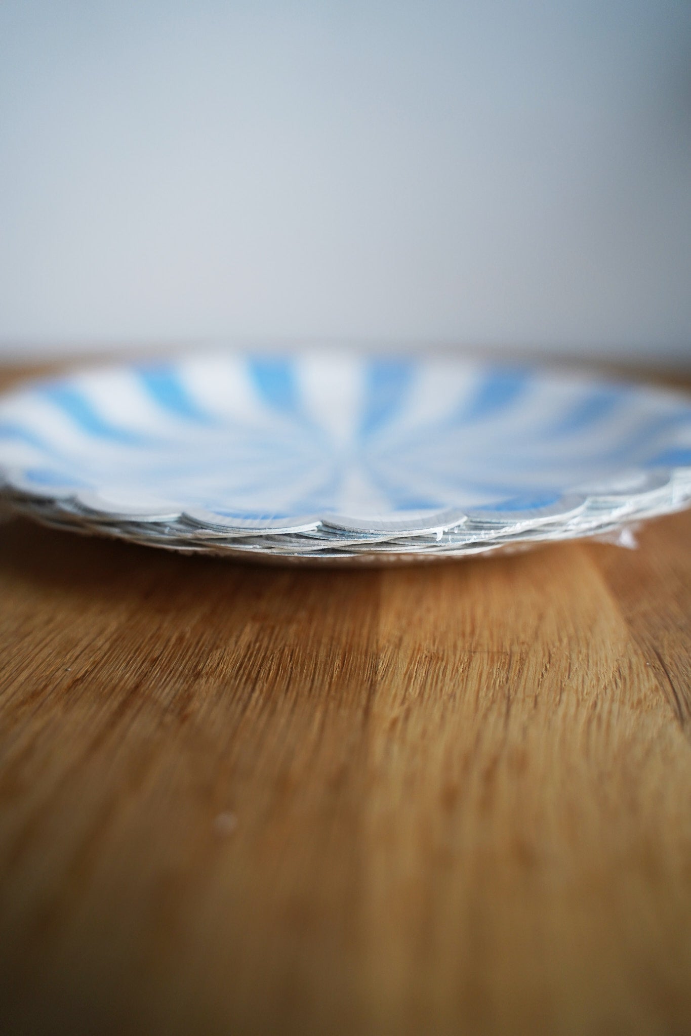 Popierinės lėkštės 8vnt.