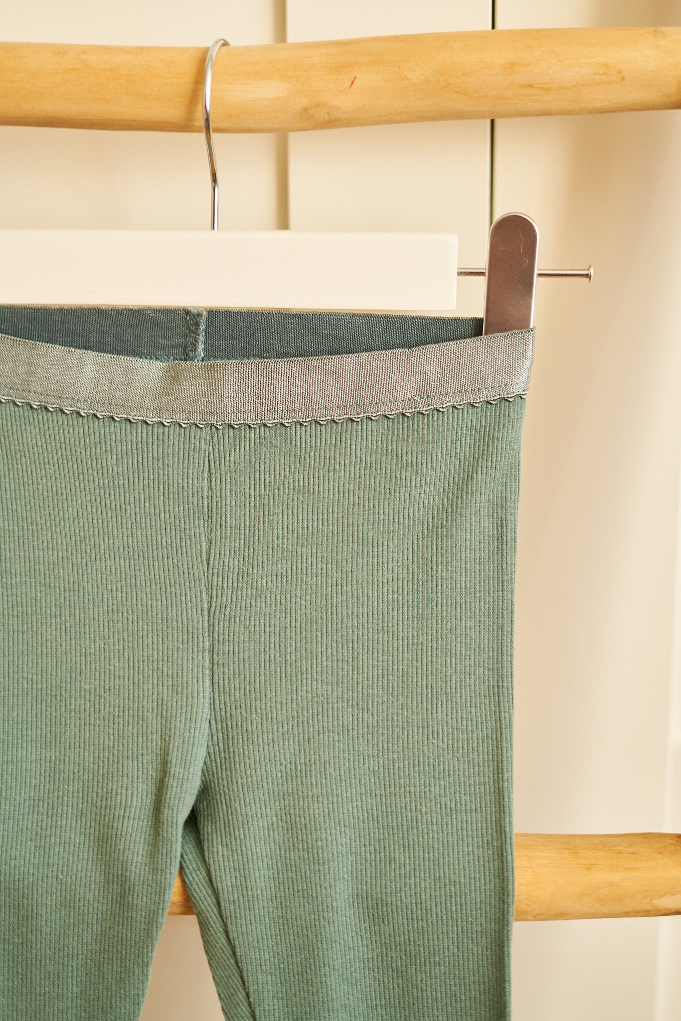 Tamprės - POMP DE LUX