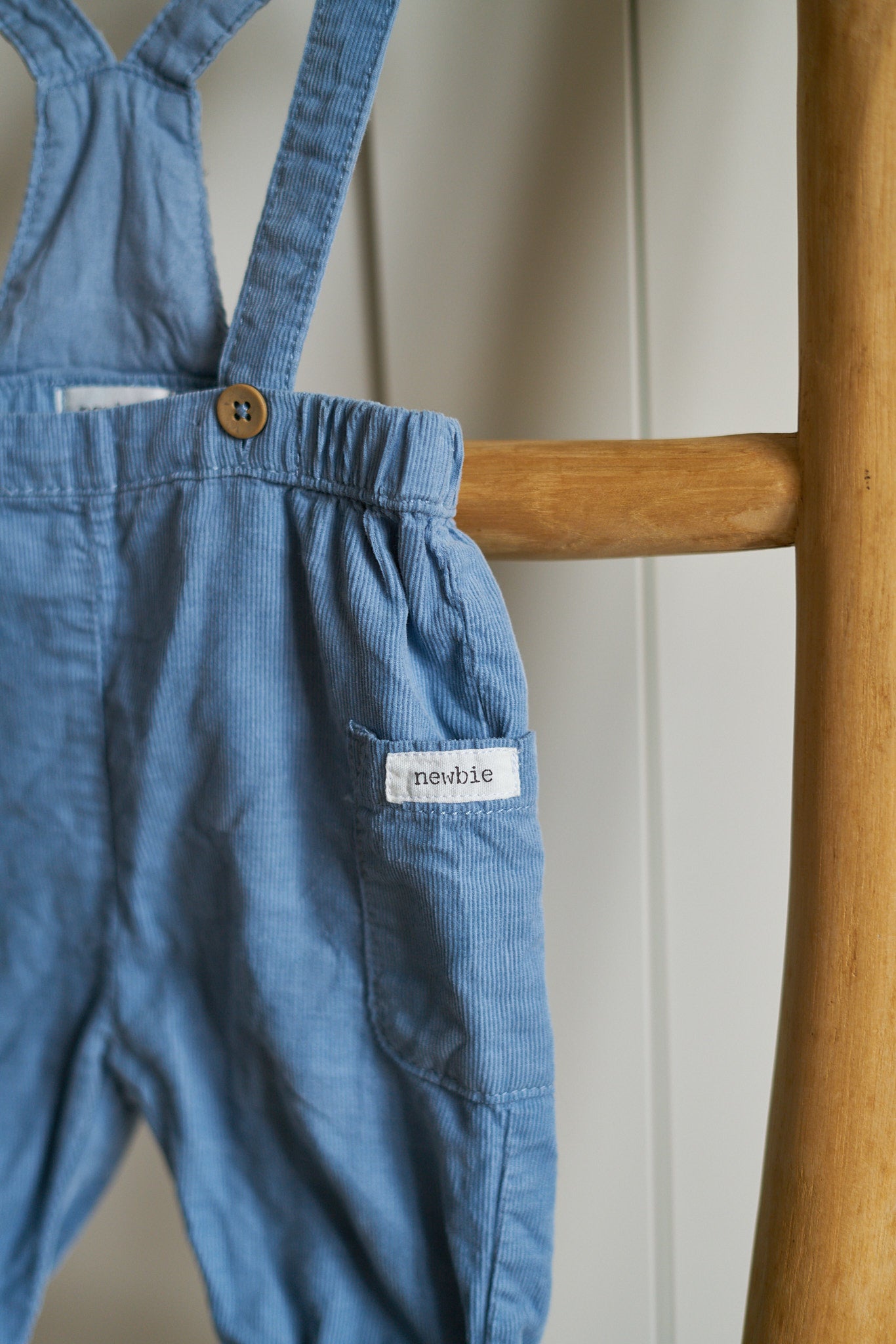 Kombinezonas - NEWBIE