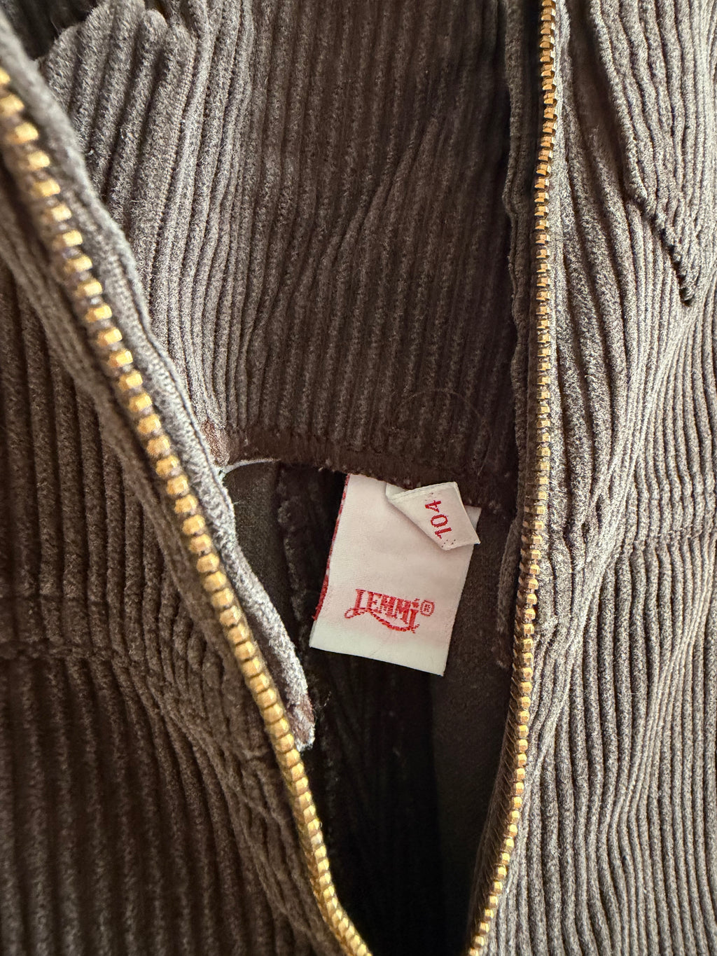 Kombinezonas - LEMMI