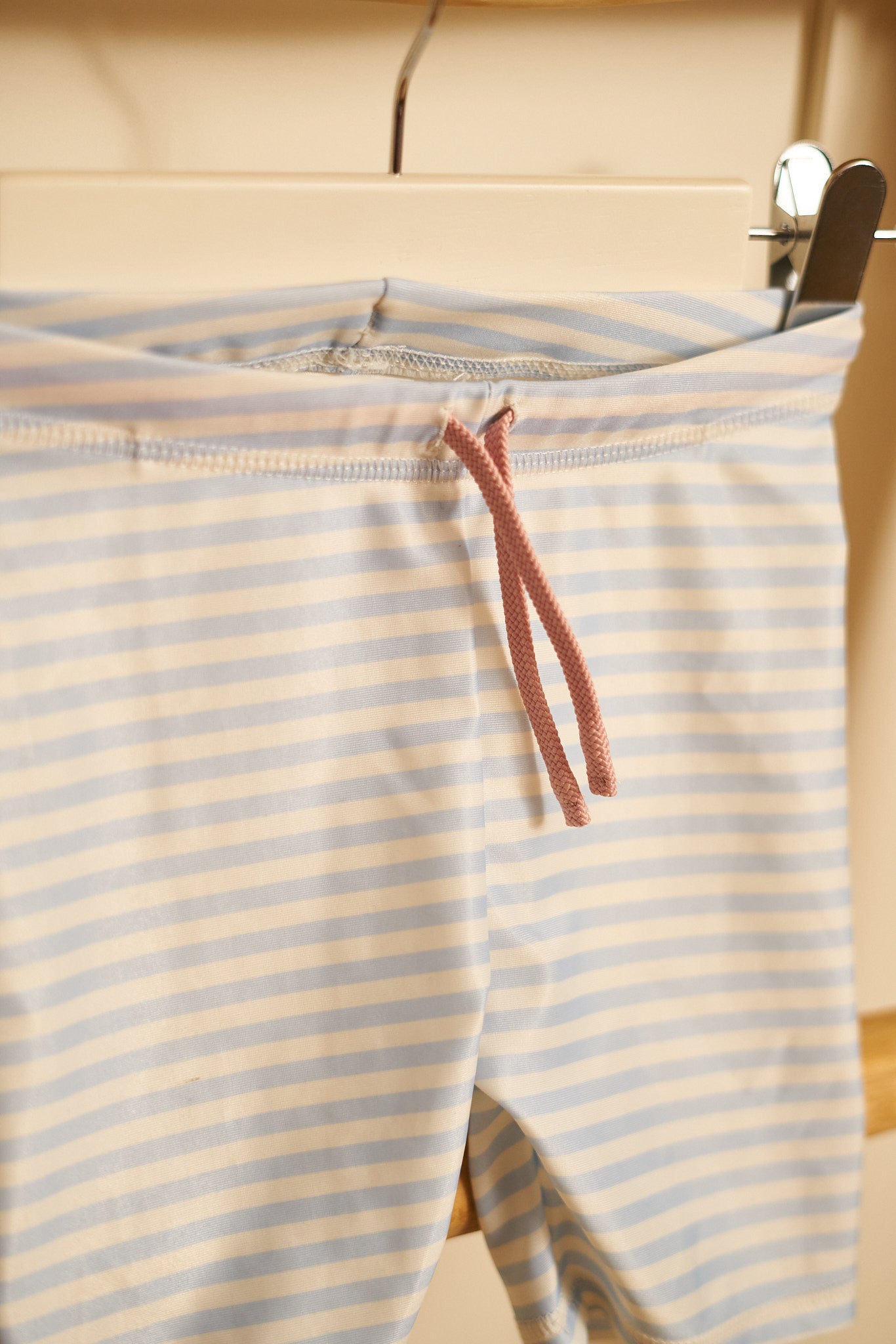 Maudymosi šortai - H&M