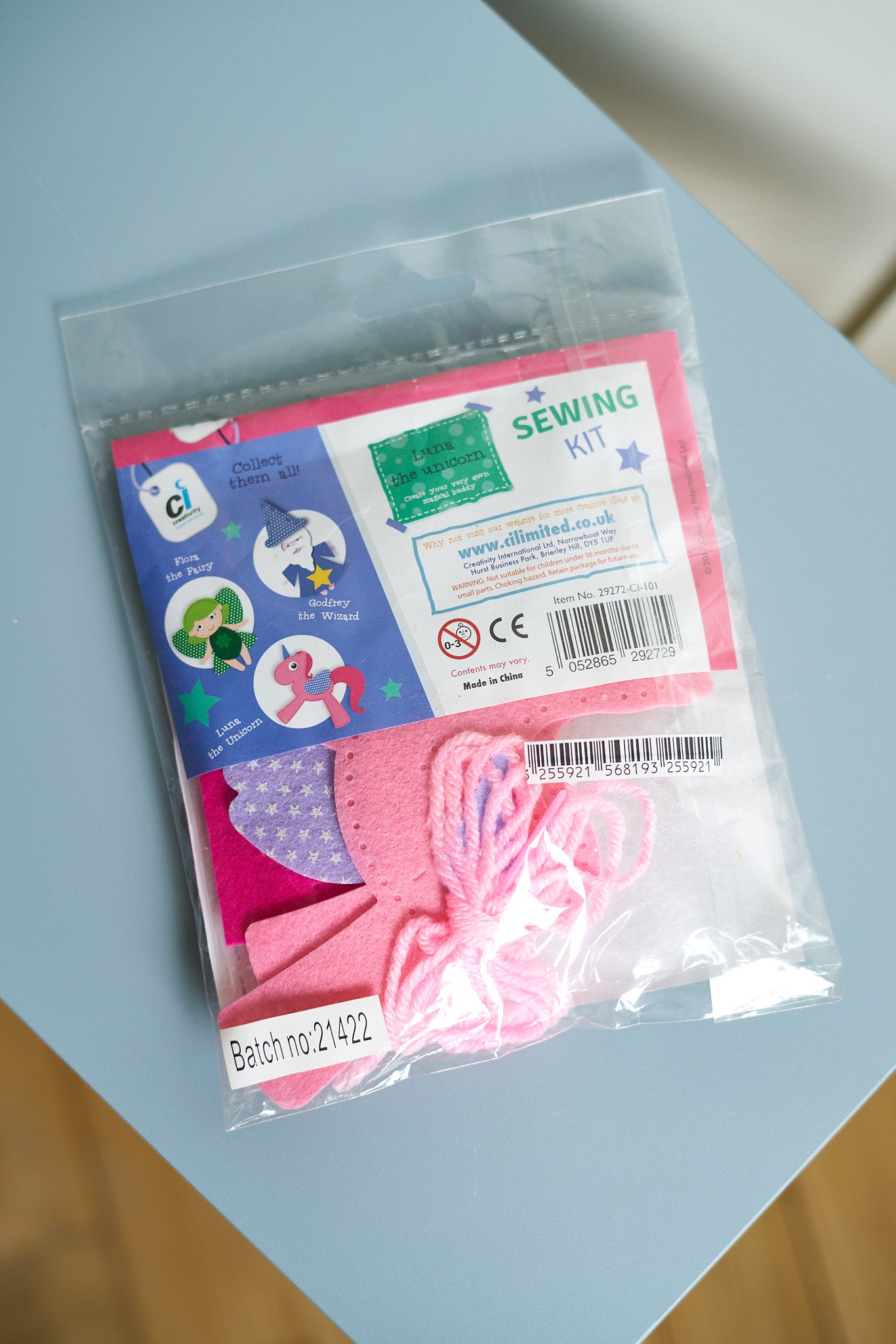 Rankdarbių rinkinys - vienaragis