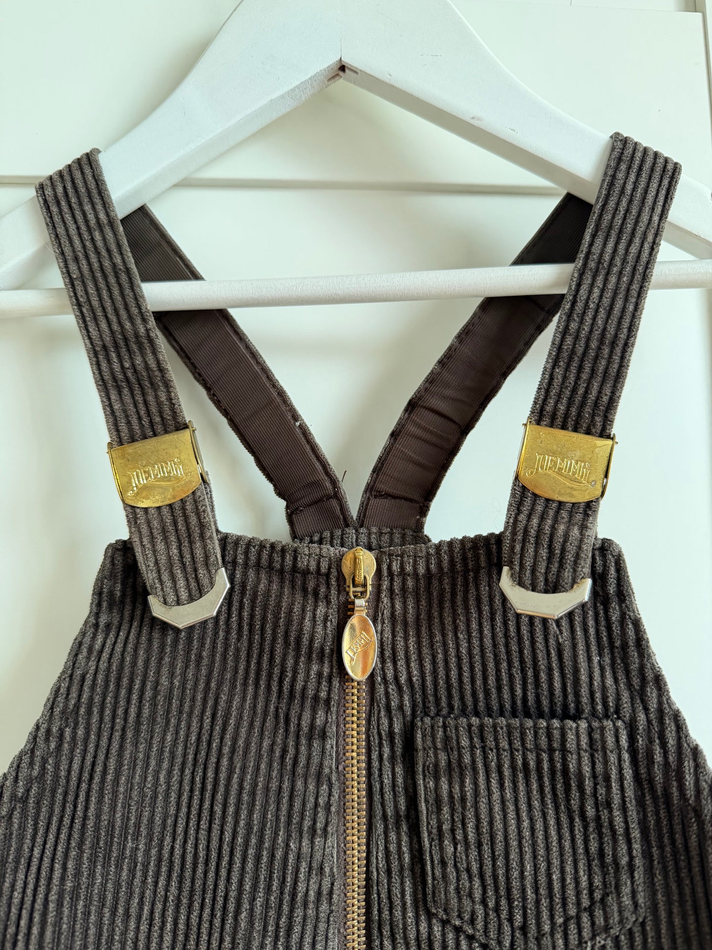 Kombinezonas - LEMMI