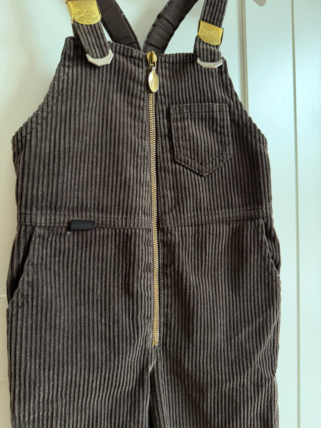 Kombinezonas - LEMMI