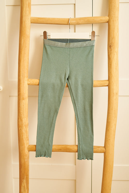 Tamprės - POMP DE LUX