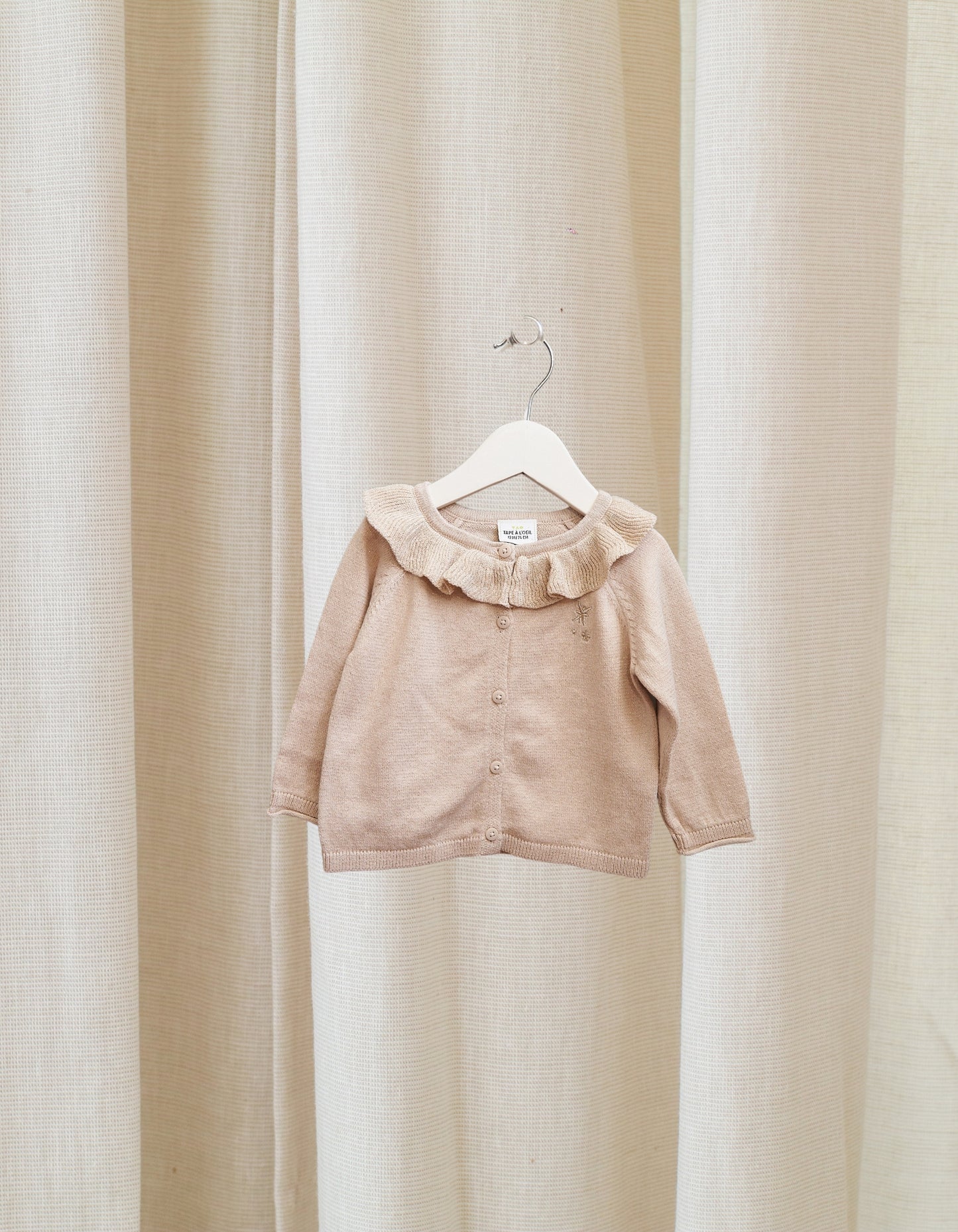 Megztinis - TAPE Á LÓEIL