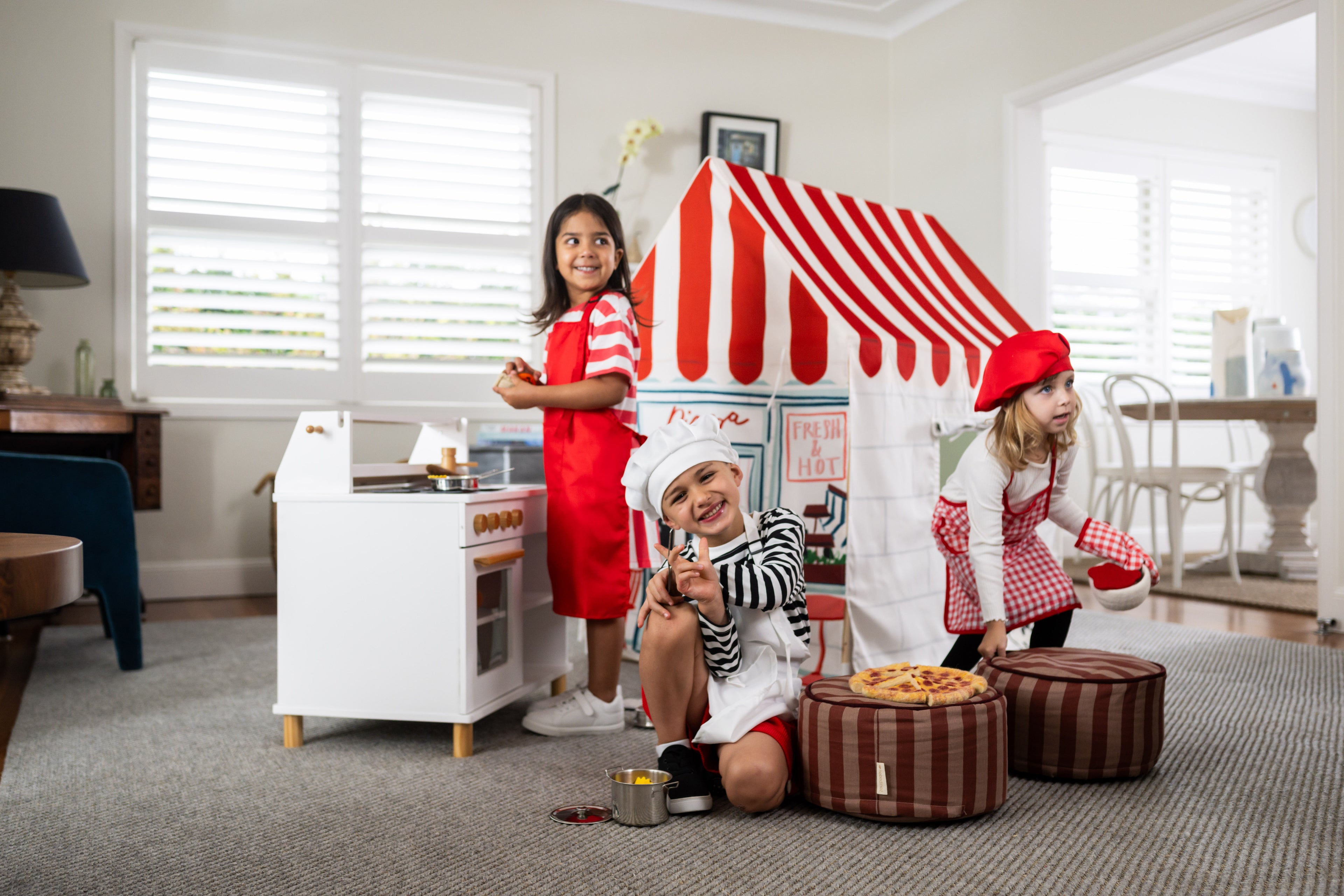 „Flippi Picerijos" palapinė 🍕